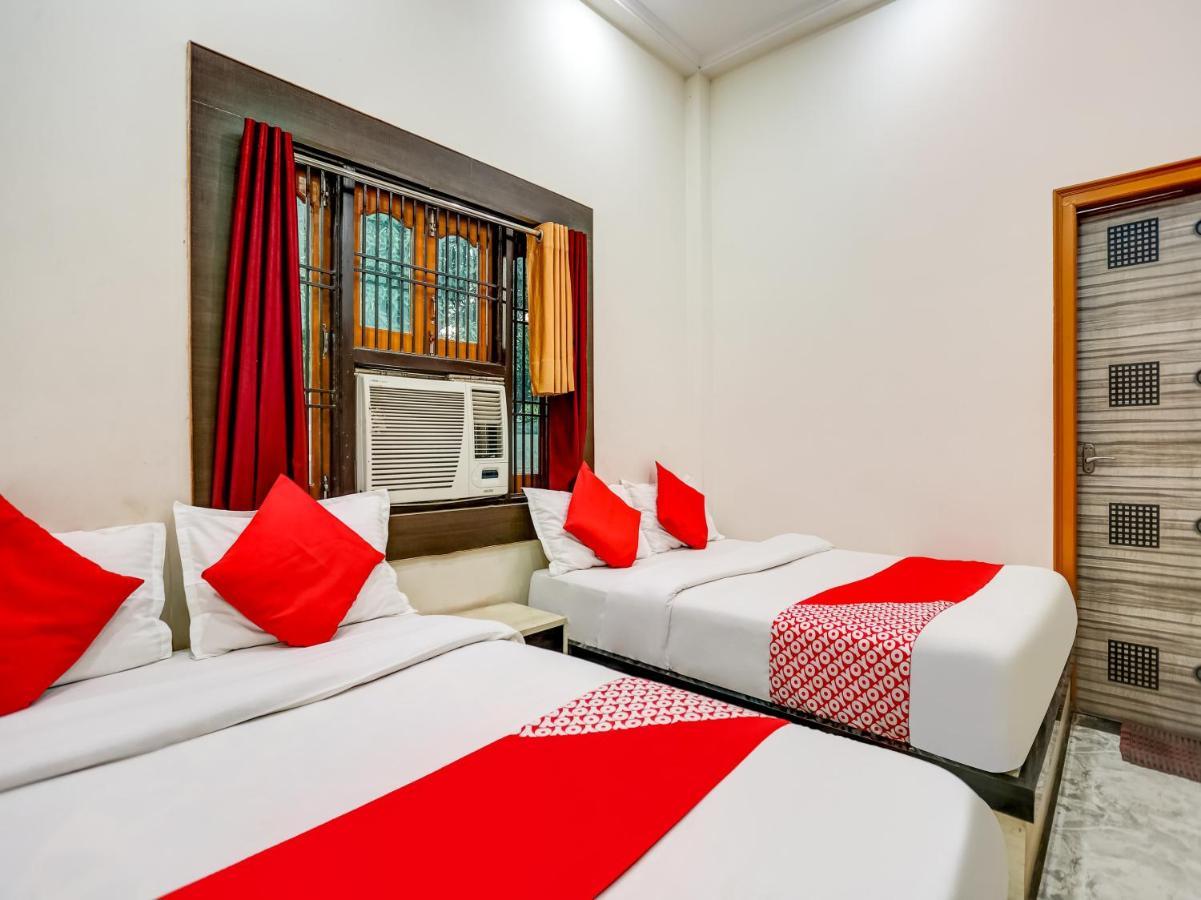 Oyo 75850 Vishwanath Guest House Varanasi Luaran gambar