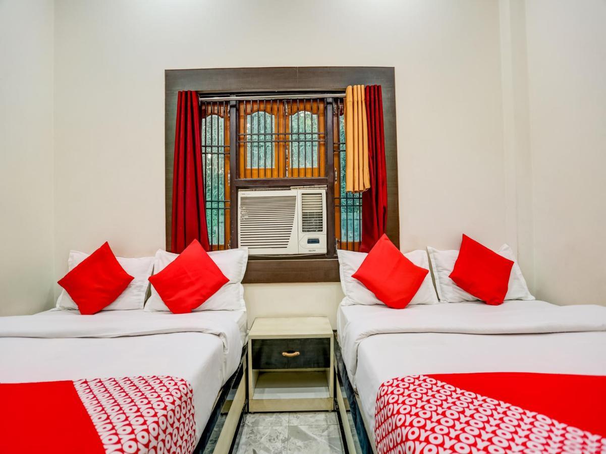 Oyo 75850 Vishwanath Guest House Varanasi Luaran gambar